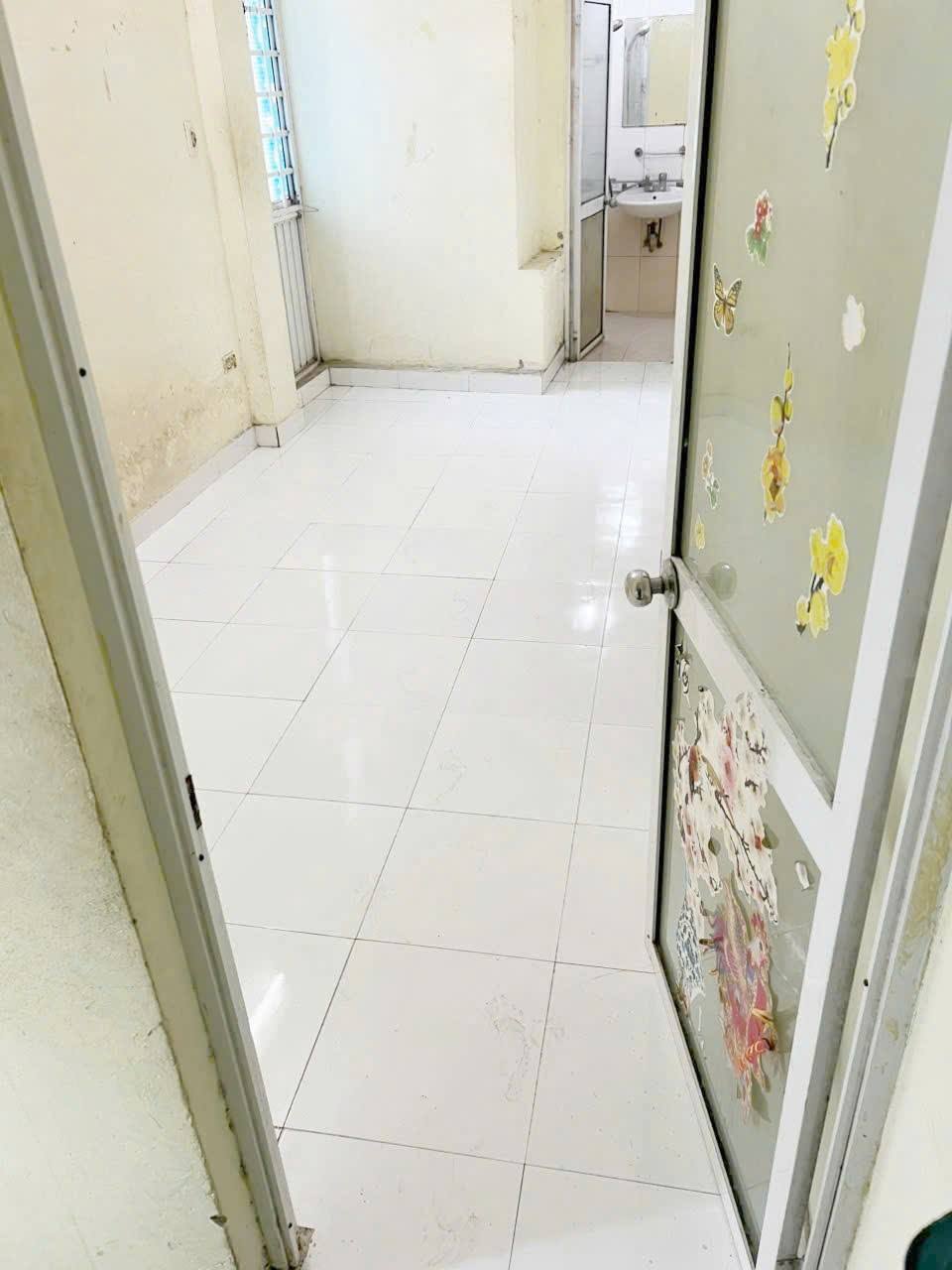 Cho thuê nhà ở nhóm sinh viên Ngõ Quỳnh, 4 tầng x 22m2, 2 ngủ, 2 vệ sinh, 6.5 Triệu - Ảnh 2